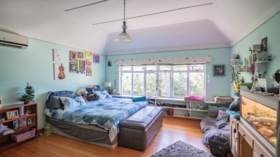 5 Bedroom Property for Sale in Vincent Eastern Cape